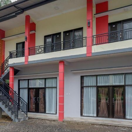Reddoorz @ Gerbang Dieng Plateau Area Wonosobo Luaran gambar