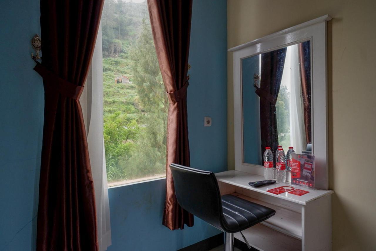 Reddoorz @ Gerbang Dieng Plateau Area Wonosobo Luaran gambar